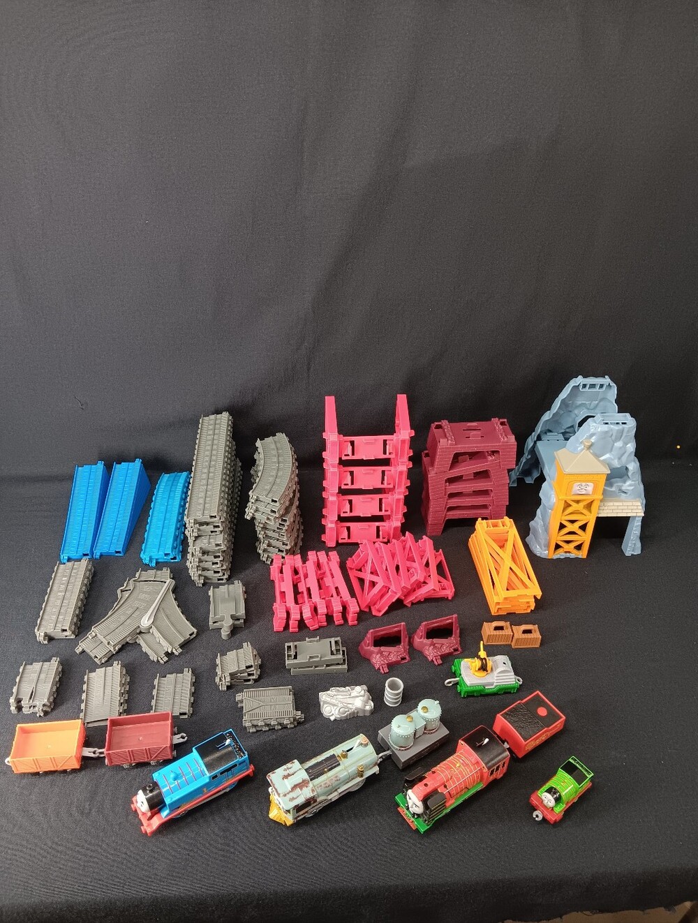 Thomas & Friends Trackmaster Motorized Trains Track Mixed Lot 101 Pieces Tested